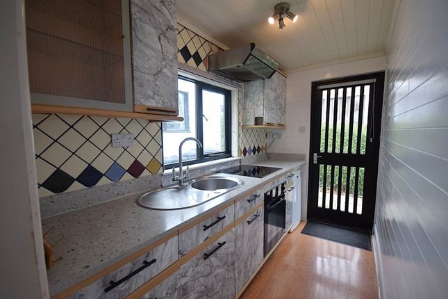 Cedar Bungalow, Pyt Close, Bideford photo 5