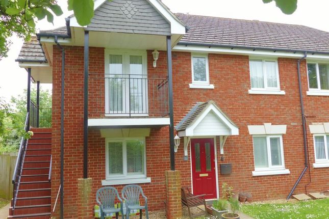 Flat for sale in Victoria Road, Marlow