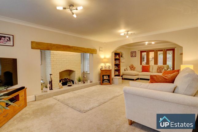 14, Broadsword Way, Hinckley photo 4