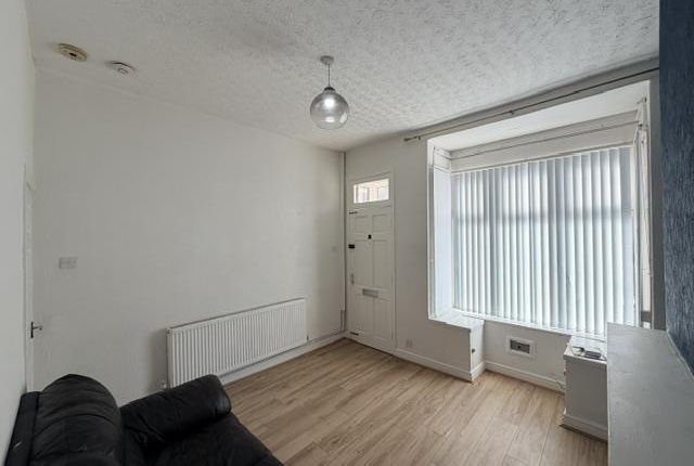 11*, Haliscombe Grove, Fentham Road, Birmingham photo 3