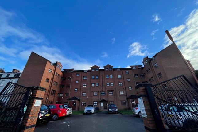 Thumbnail Flat for sale in Belle Vue Road, Leeds, West Yorkshire