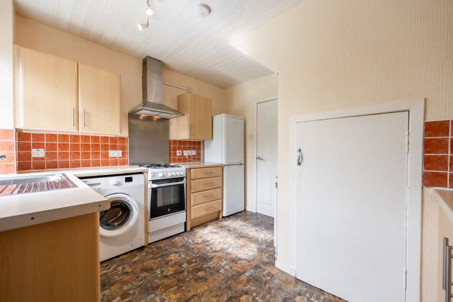 100, Livingstone Drive, Glasgow photo 4