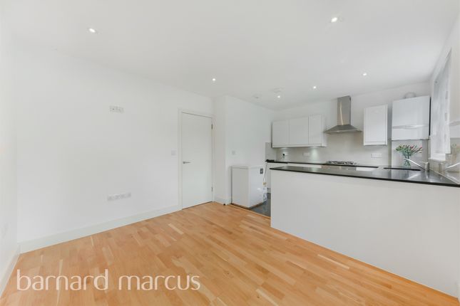 Flat for sale in Venner Road, London