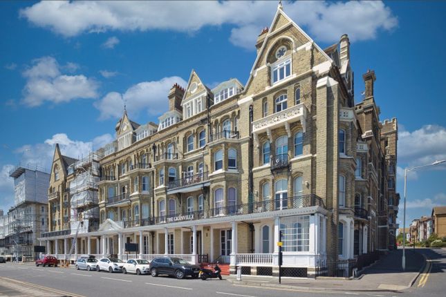 2-bed flat on Granville House, Flat 33, Victoria Parade, Ramsgate, £110,000