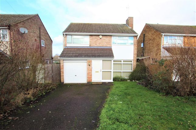 Detached house to rent in Oxted Rise, Oadby, Leicester
