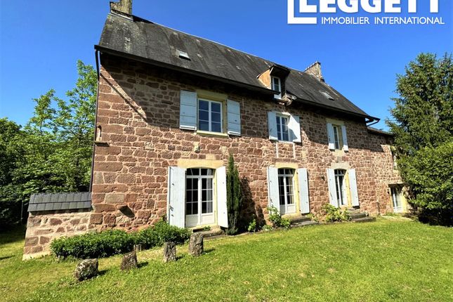 Thumbnail Villa for sale in Hautefort, Dordogne, Nouvelle-Aquitaine