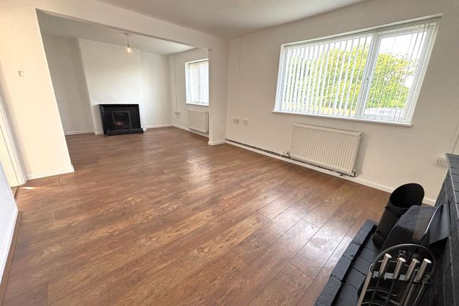 4 Brynymor, Five Roads, Llanelli photo 4