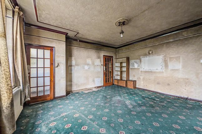16 Oak Street, Newcastle upon Tyne photo 3