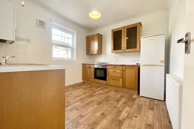 Thumbnail Maisonette to rent in West Buildings, Worthing