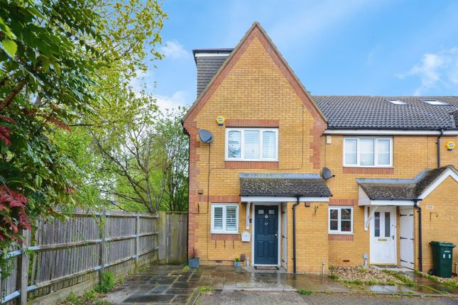 End terrace house for sale in Royce Grove, Leavesden, Watford