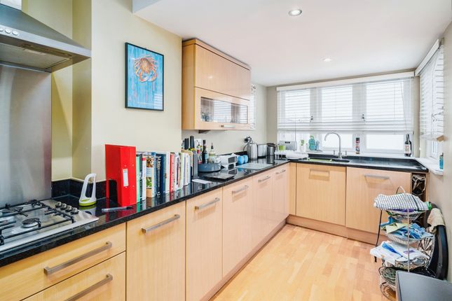 Terraced house for sale in Kingsbury Mews, St.Albans