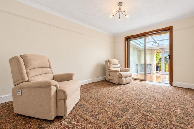 33, The Leaway, Fareham photo 4