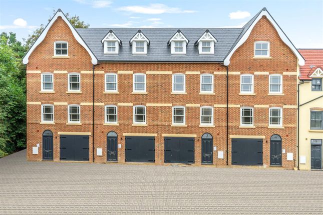 Town house for sale in Kinsman Mews, Hertford