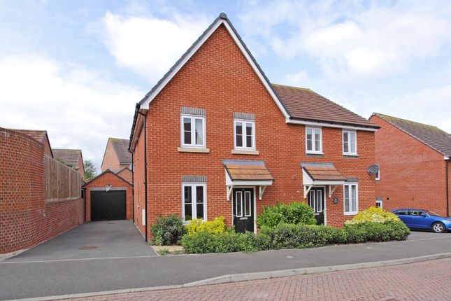 Thumbnail Semi-detached house for sale in Drummond Road, Andover
