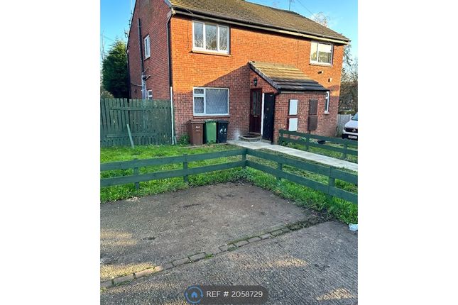 Thumbnail Flat to rent in Worcester Avenue, Leeds