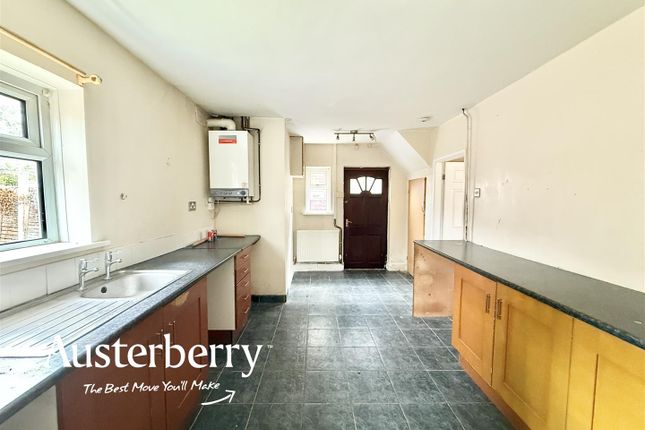 30, Piggott Grove, Stoke-On-Trent photo 4