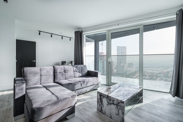Thumbnail Flat to rent in Icon Tower, Portal Way, London