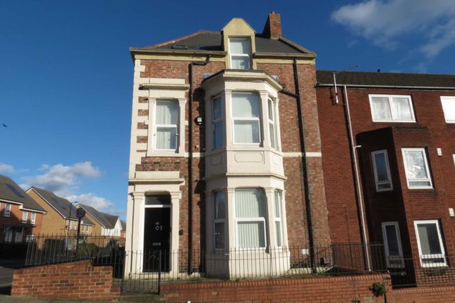 Room to rent in Beach Grove Road, Elswick