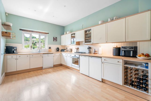 5, Orchard Springs, Nailsworth photo 4
