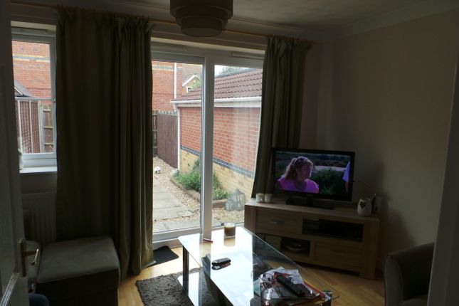 26, Juniper Way, Gainsborough photo 2