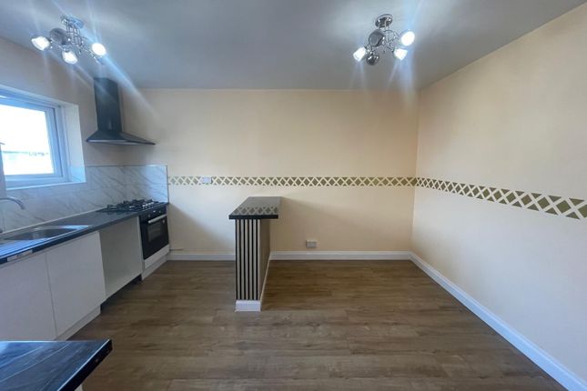 Whipperley Ring, Luton LU1 photo 3