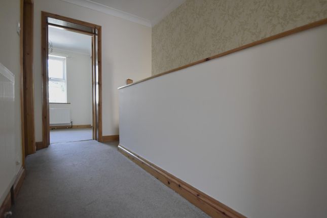 7, Barton Road, Newport photo 5
