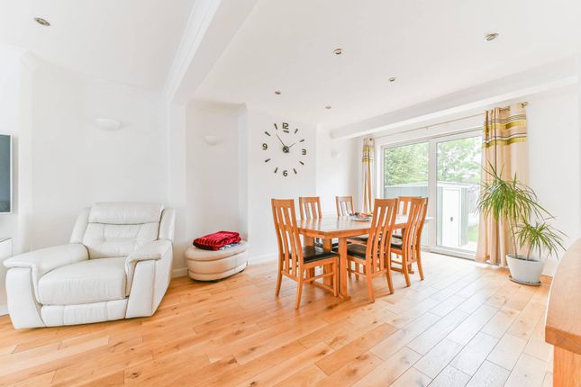 Chilmark Road, Streatham Vale photo 3