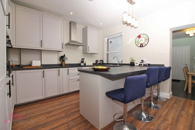 5, Station Road, Borough Green photo 4