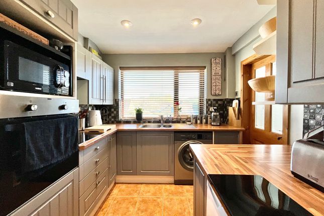 63 Huntley Lane, Stoke-On-Trent photo 3