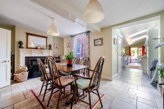 Woodbine Cottage, 33, Southbroom Road, Devizes photo 4