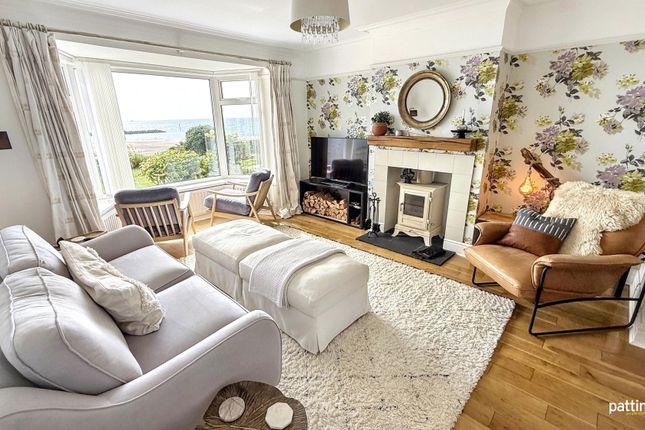 5, Bay View West, Newbiggin-by-the-Sea photo 3