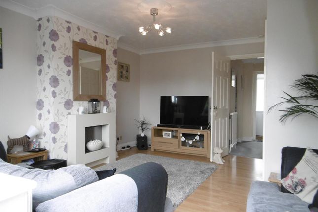 5, Coleraine Close, Lincoln photo 2