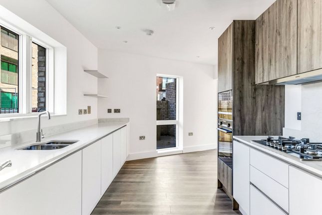 Plot 25 Granville Gardens,, Granville Road, London photo 4