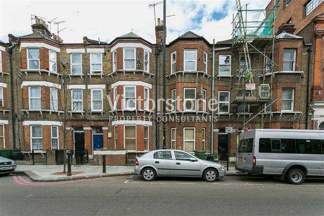 2 bed flat to rent in Camden Street, Camden Town, London