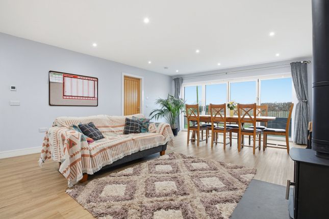 2, Boquhapple Mains, Thornhill, FK8 photo 4