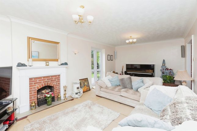 Detached house for sale in Lime Grove, Bagworth, Coalville