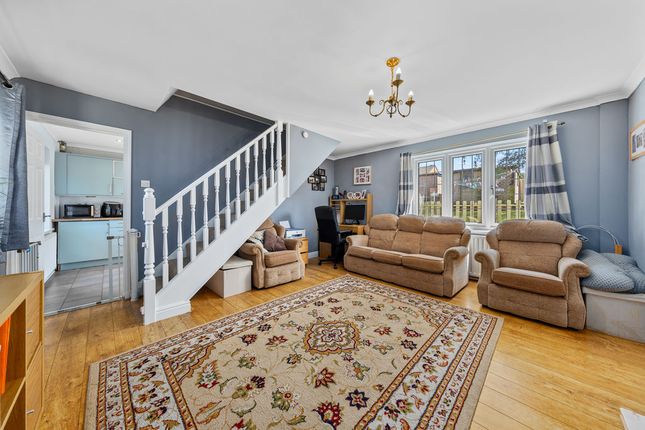 2, Easedale Close, Chesterfield photo 3