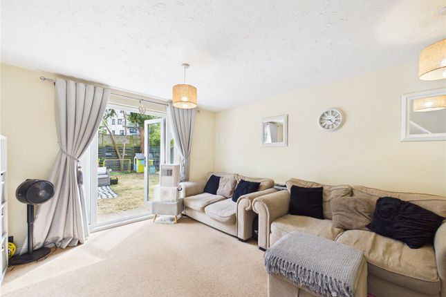 2, Woldham Place, Bromley photo 2