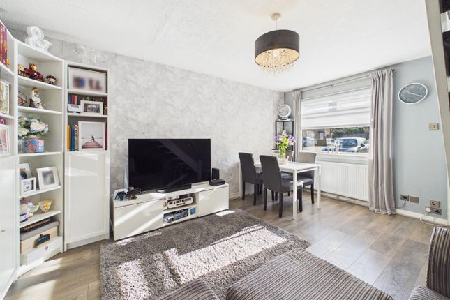 536, Ritchie Park, Johnstone photo 3