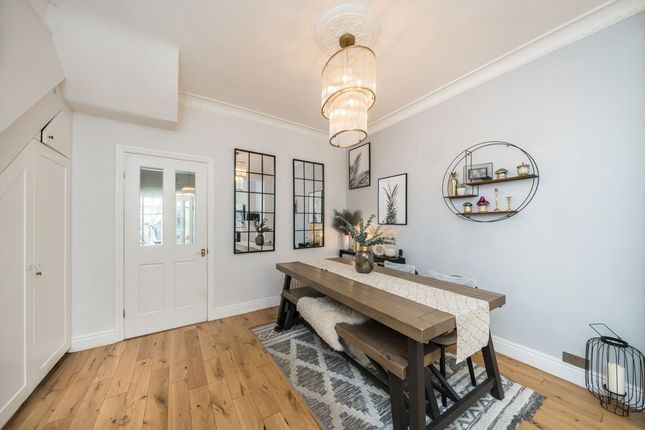 42, Latimer Road, London photo 4