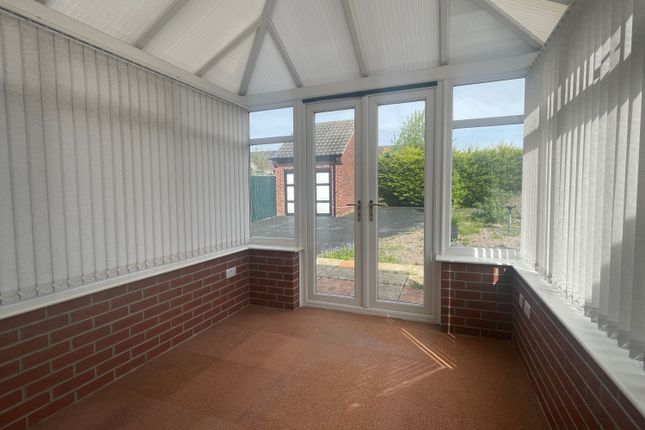 Bungalow for sale in Hawkshead Grove, Lincoln