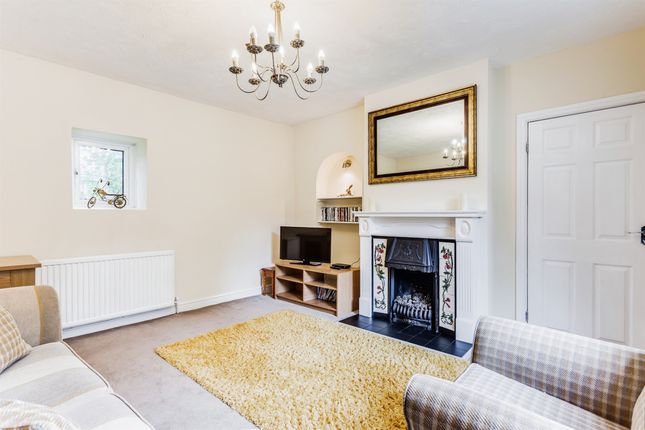 26, Almshouse Lane, Wakefield photo 3