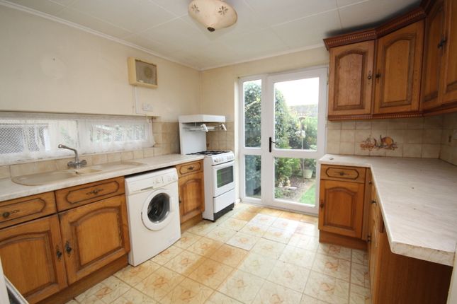 Bungalow for sale in Wessex Gardens, Twyford, Reading, Berkshire