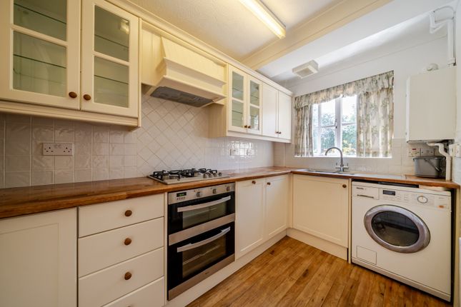 7, Duxberry Close, Bromley photo 2