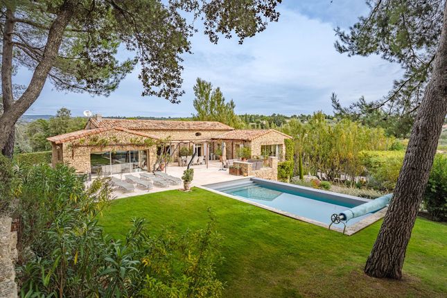 Thumbnail Villa for sale in Gordes, The Luberon / Vaucluse, Provence - Var