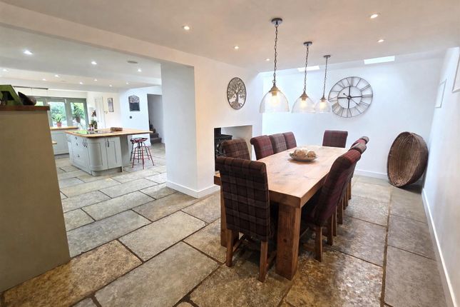 Vine Farm & Barn, Low Street, East Drayton photo 4
