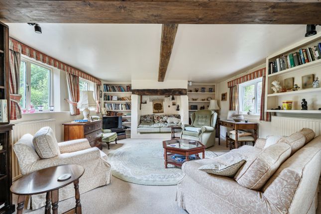 Rudgwick,, Woodman Lane, Winchester photo 2