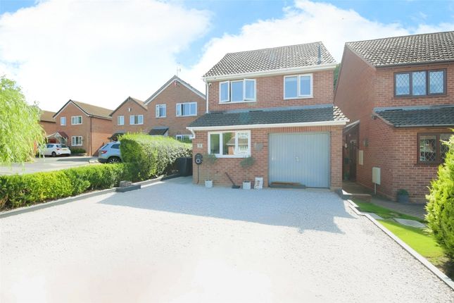 Thumbnail Detached house for sale in The Paddock, Stoke Heath, Bromsgrove, Worcestershire