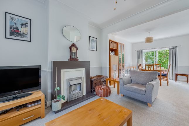 Terraced house for sale in Grasmere Avenue, London
