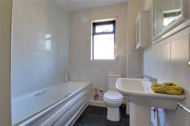 Terraced house to rent in Granby Court, Reading, Berkshire